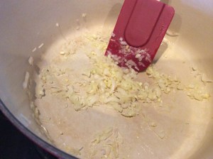 Love the smell of fresh garlic and shallots cooking!