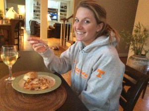 Ashleigh, enjoying her dinner very much!  (FYI...I adore her!)